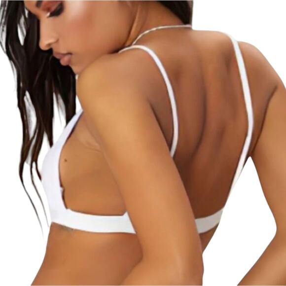 PRETTY LITTLE THING White Lingerie Bra Set Bralet Thong Panty Sz 6 Simple Clean - Picture 5 of 7